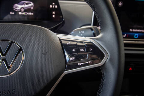 2025 Volkswagen ID.4 Pro