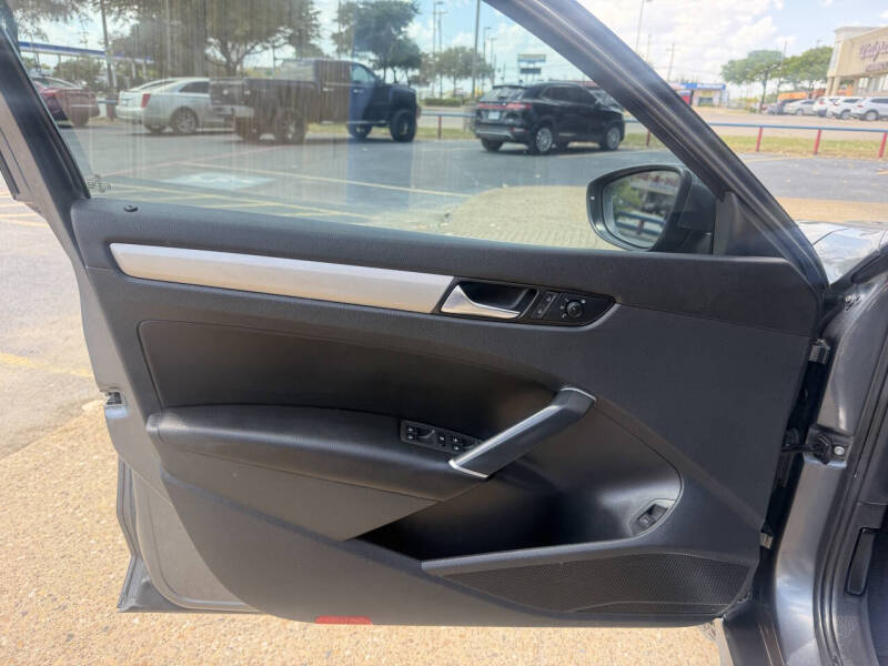 2020 Volkswagen Passat SE
