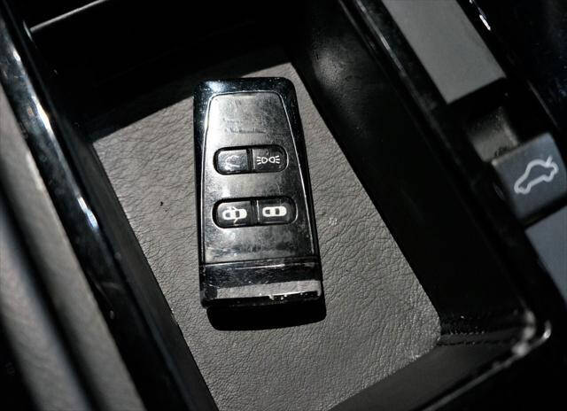 2012 Aston Martin DBS