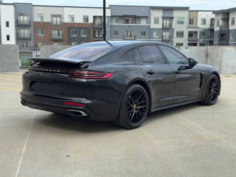 2020 Porsche Panamera 4