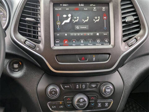 2022 Jeep Cherokee Trailhawk