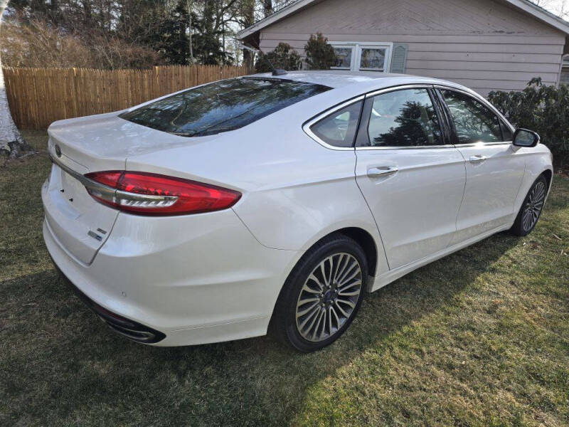 2017 Ford Fusion SE