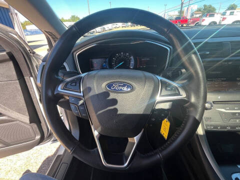 2015 Ford Fusion SE