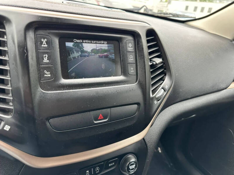 2017 Jeep Cherokee Latitude