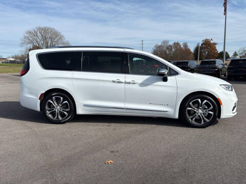 2026 Chrysler Pacifica Pinnacle
