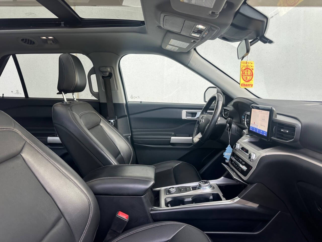 2021 Ford Explorer for sale at Phoenix Motor Co in Romulus, MI