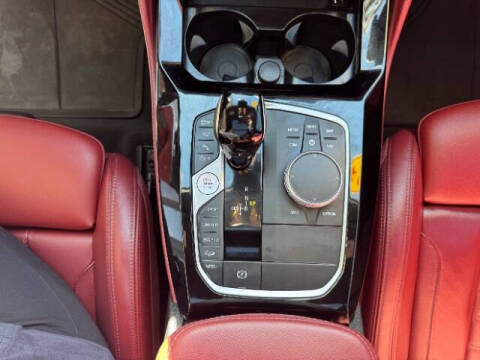 2024 BMW X4 xDrive30i