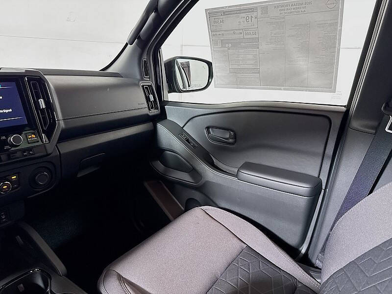 2026 Nissan Frontier