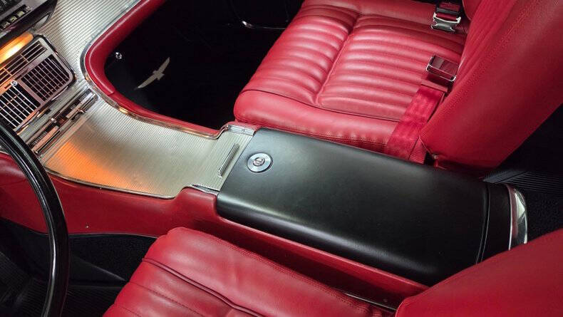 1962 Ford Thunderbird