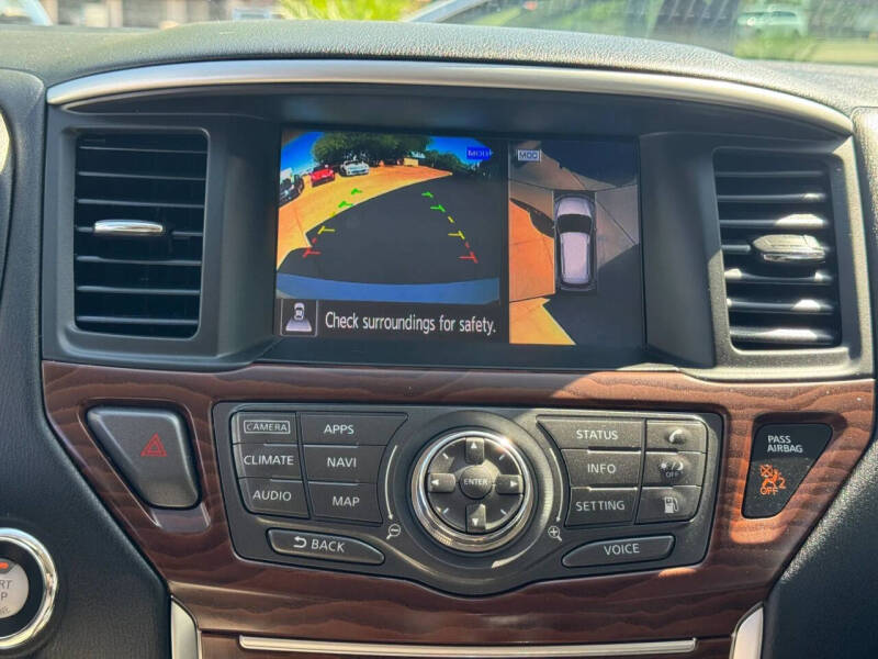 2018 Nissan Pathfinder Platinum