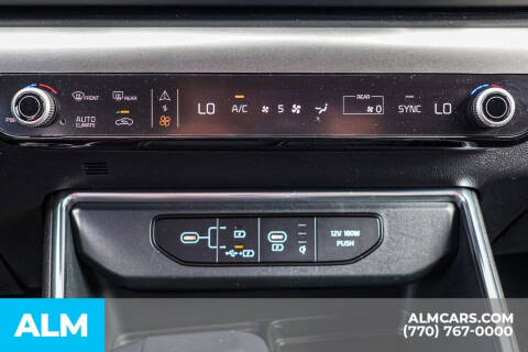 2025 Kia Carnival SX
