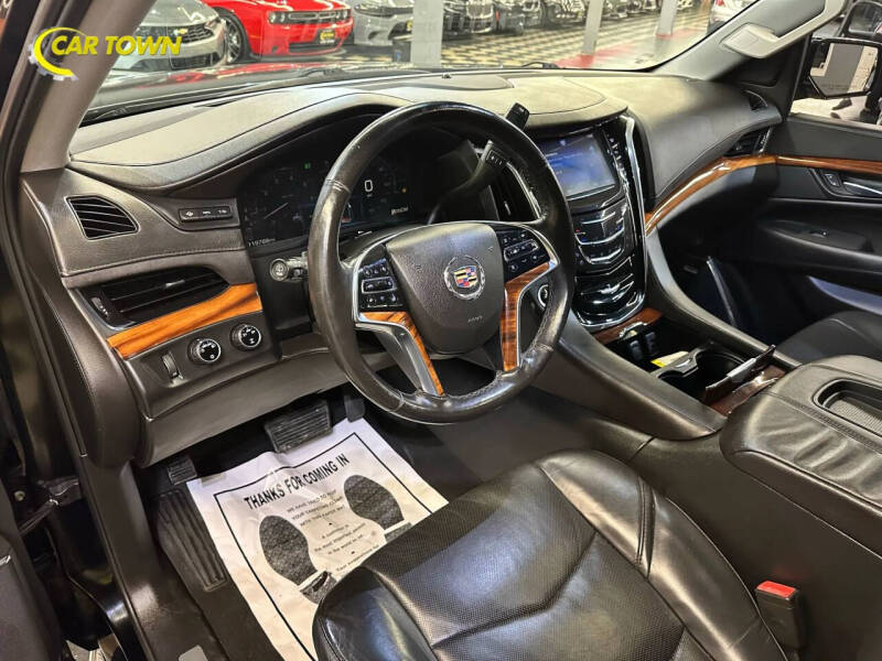 2015 Cadillac Escalade ESV Luxury