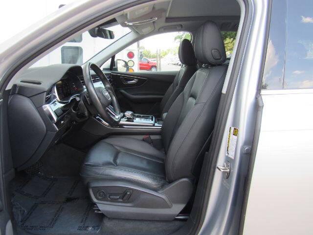 2022 Audi Q7 quattro Premium 55 TFSI