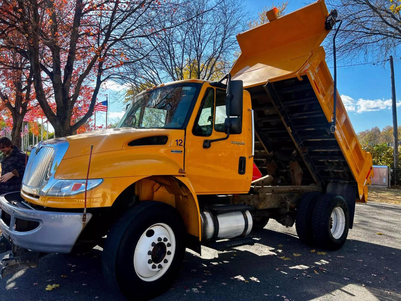 2008 International DuraStar 4400 for sale at H&M Used Cars in Passaic, NJ