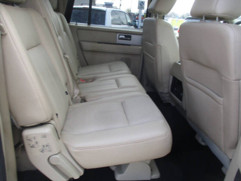 2017 Ford Expedition Limited - Photo 42