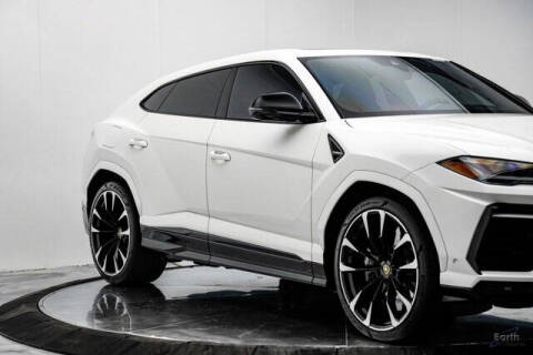 2022 Lamborghini Urus