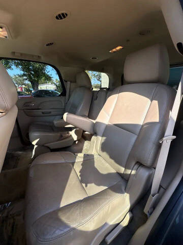 2011 Cadillac Escalade Luxury