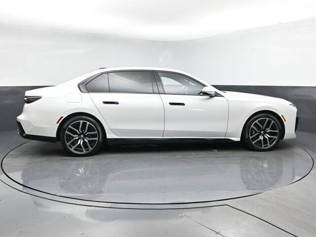 2024 BMW 7 Series 760i xDrive