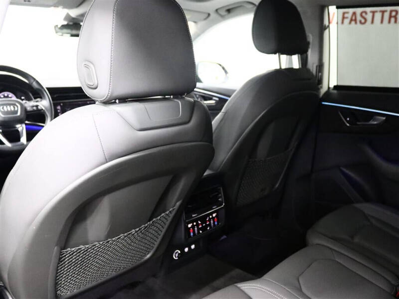 2019 Audi Q8 quattro Prestige 55 TFSI