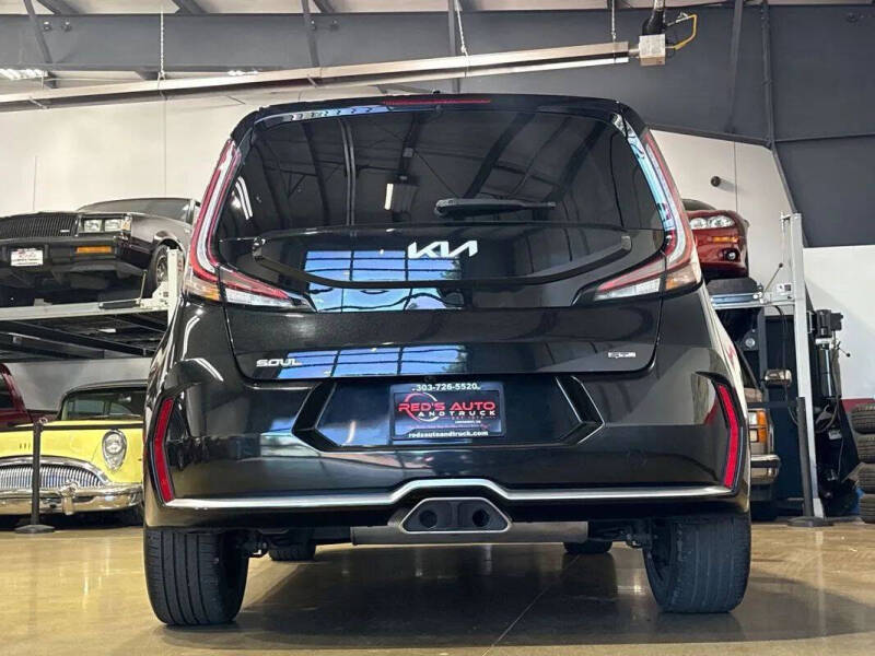 2023 Kia Soul GT-Line