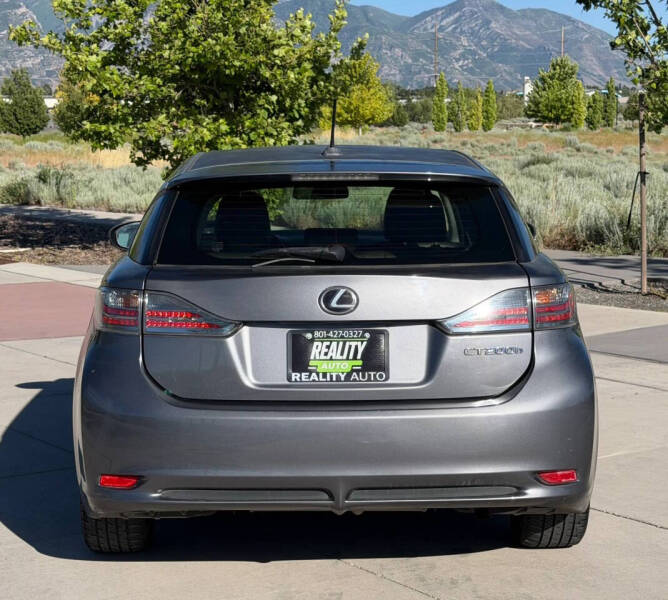 2013 Lexus CT 200h