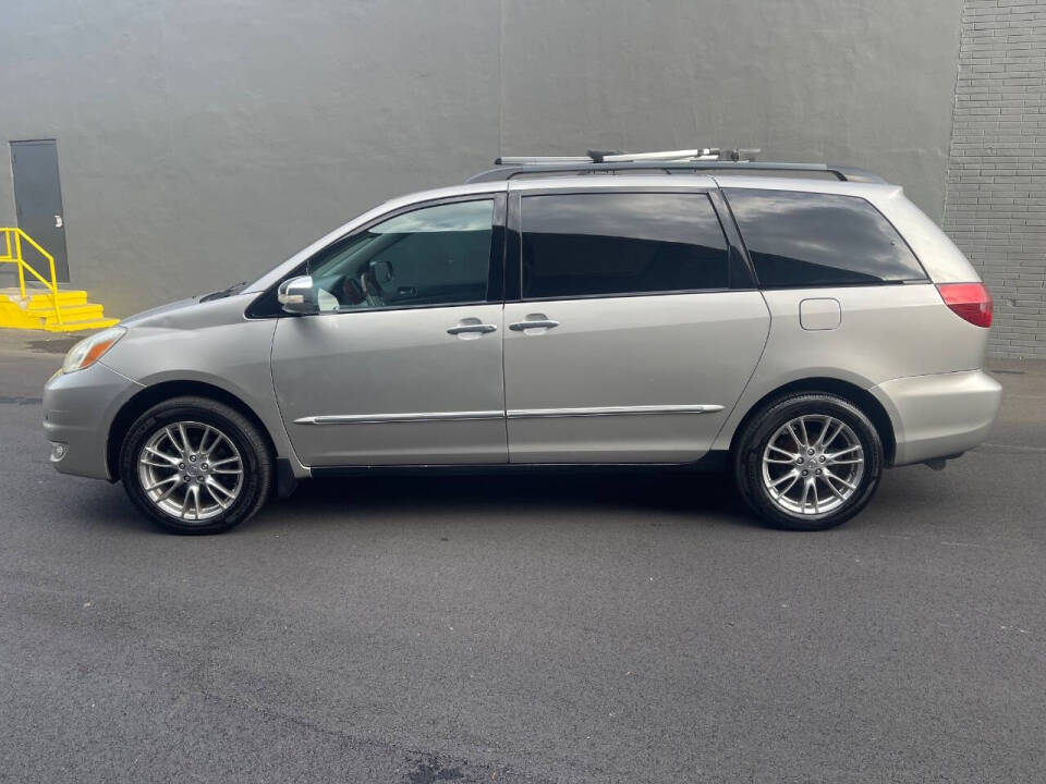 2005 Toyota Sienna for sale at M & P Auto Sales in Saddle Brook, NJ