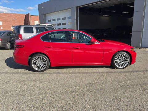 2017 Alfa Romeo Giulia Ti