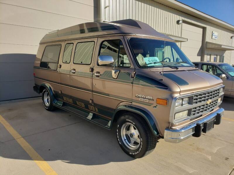 1995 Chevrolet Chevy Van for sale at Pederson's Classics in Sioux Falls SD