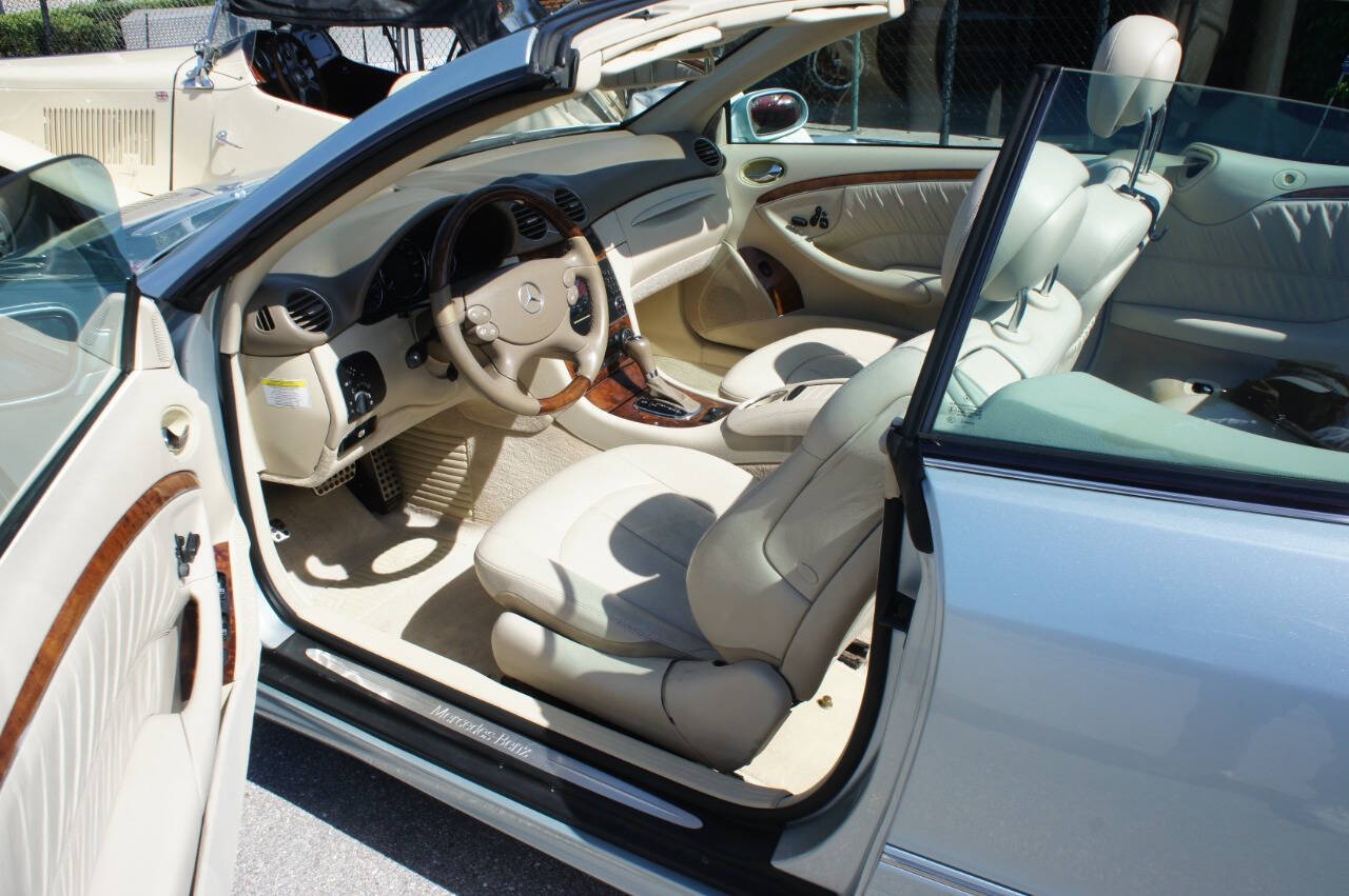2008 Mercedes-Benz CLK 22