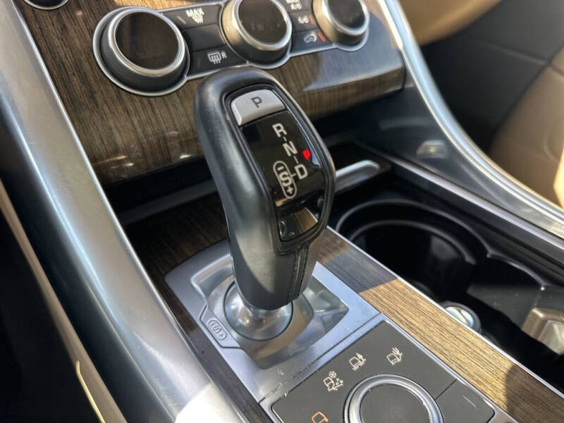 2017 Land Rover Range Rover Sport HSE