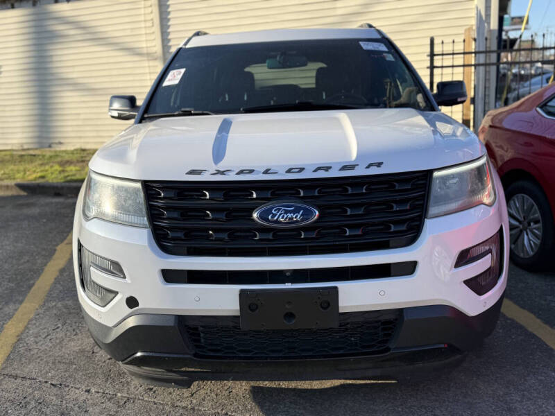2016 Ford Explorer Sport