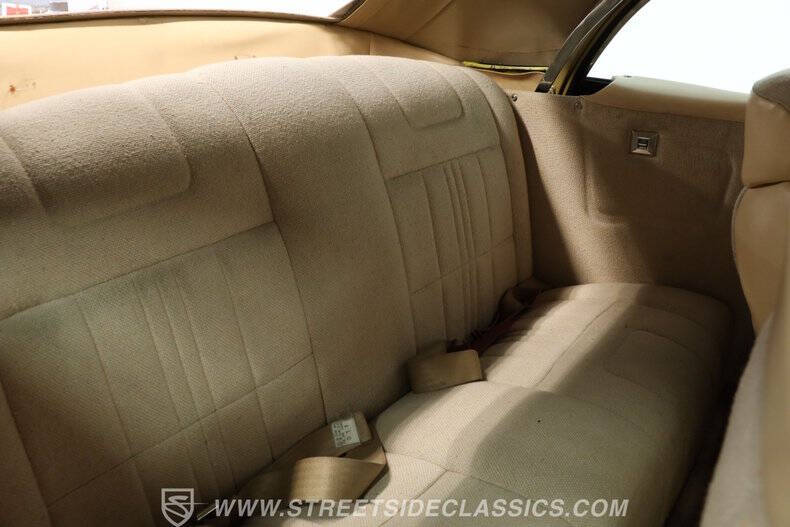 1946 Ford Deluxe