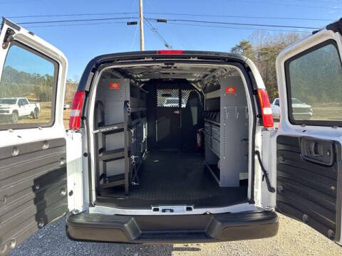 2025 Chevrolet Express 2500