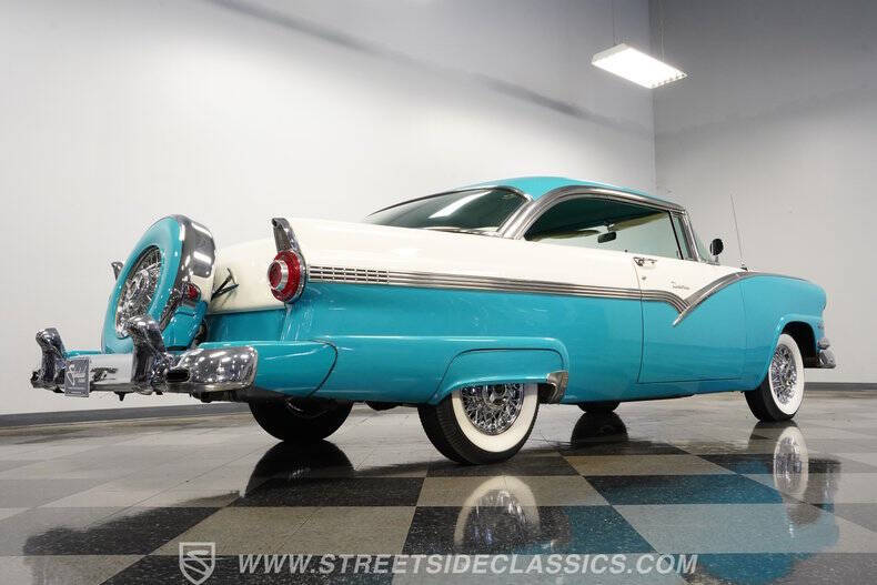 1956 Ford Fairlane