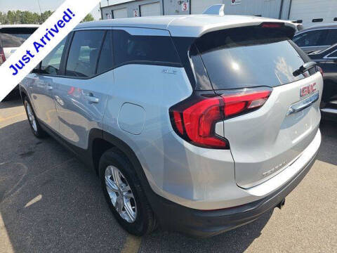 2021 GMC Terrain SLE