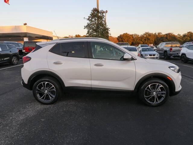 2022 Buick Encore GX Select