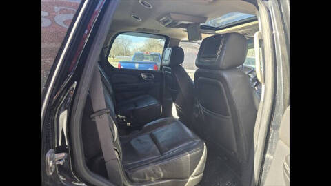 2013 Cadillac Escalade Platinum Edition