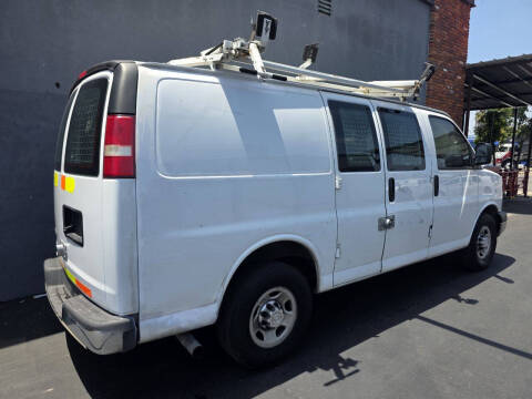 2014 Chevrolet Express 2500
