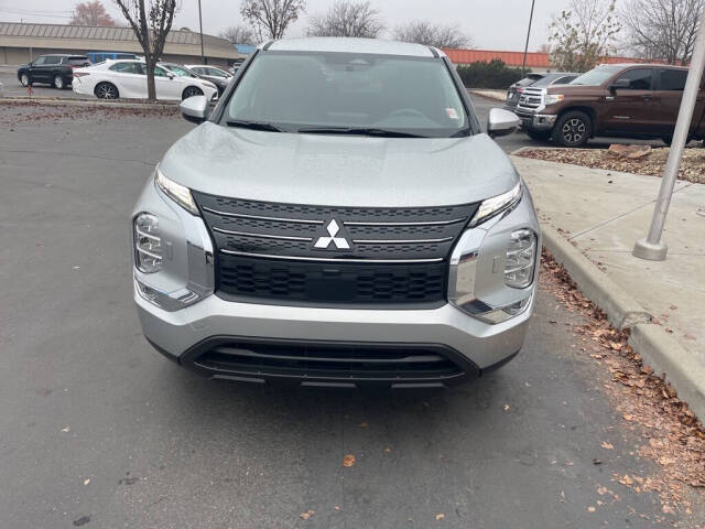 2024 Mitsubishi Outlander for sale at Axio Auto Boise in Boise, ID