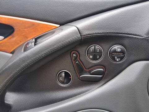 2005 Mercedes-Benz SL-Class SL 500