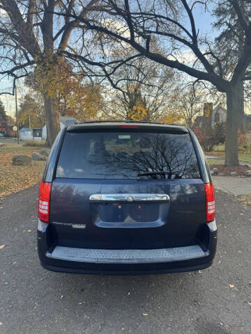 2008 Chrysler Town and Country Touring