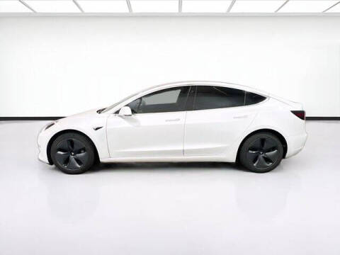 2020 Tesla Model 3 Standard Range