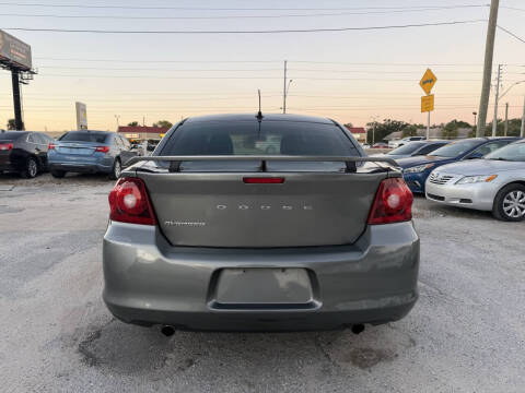 2013 Dodge Avenger SE V6