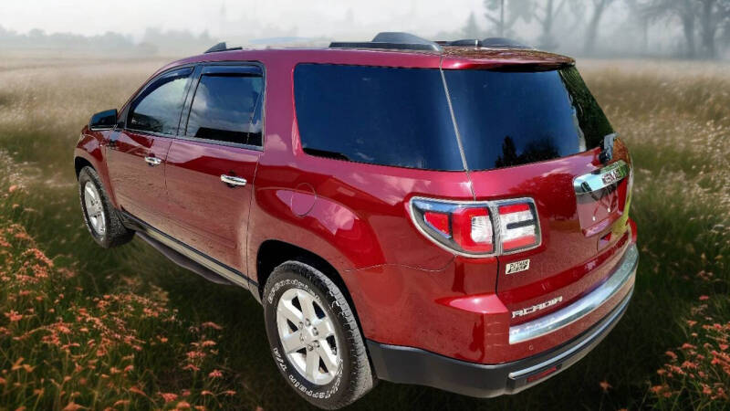 2016 GMC Acadia SLE-2