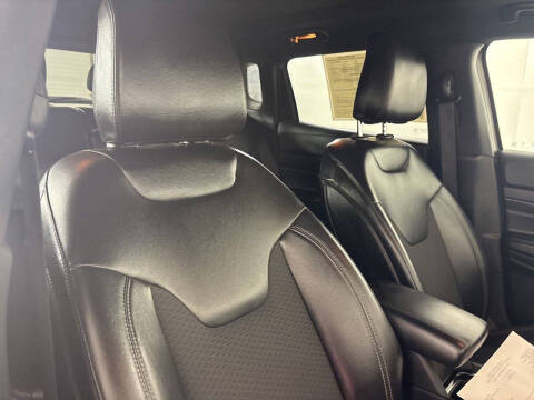 2023 Jeep Compass Altitude