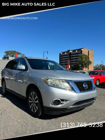 2013 Nissan Pathfinder for sale at BIG MIKE AUTO SALES LLC in Lincoln Park MI