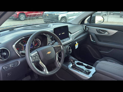 2025 Chevrolet Blazer LT