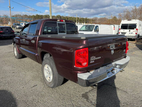2005 Dodge Dakota SLT