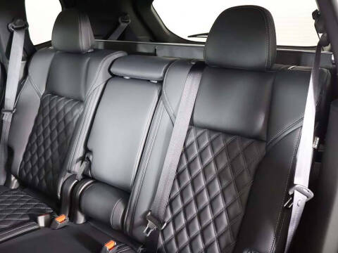 2025 Mitsubishi Outlander PHEV SEL