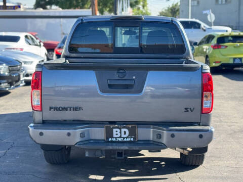 2020 Nissan Frontier SV